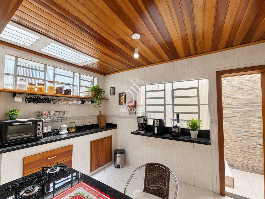 Casa para alugar em Boa Vista, Ponta Grossa — Portal Chave Fácil