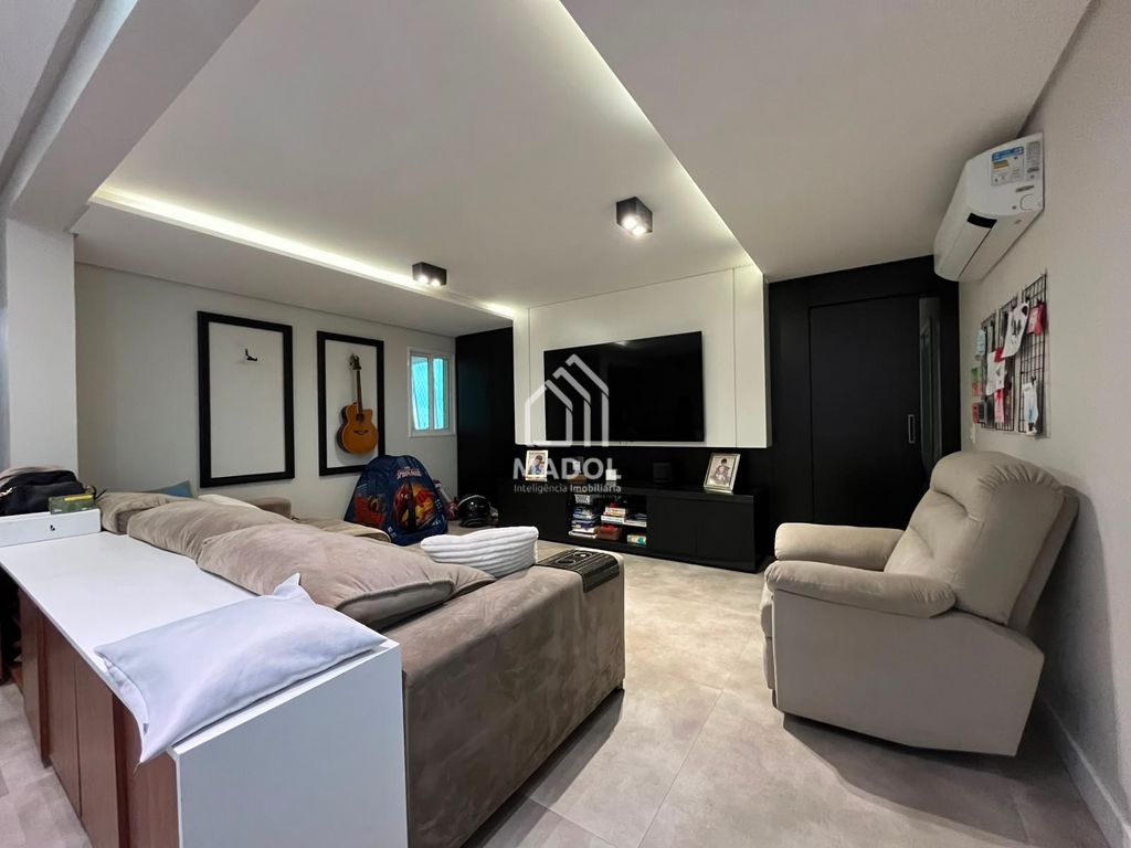 Apartamento à venda em Nova Rússia, Ponta Grossa — Portal Chave Fácil