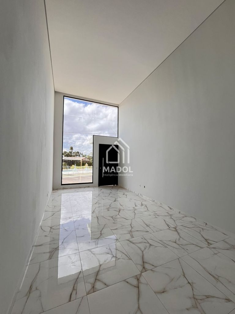 Casa à venda em Uvaranas, Ponta Grossa — Portal Chave Fácil