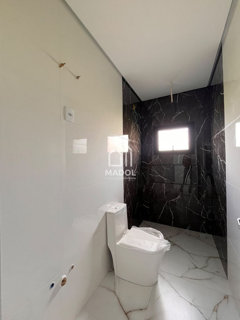 Casa à venda em Uvaranas, Ponta Grossa — Portal Chave Fácil
