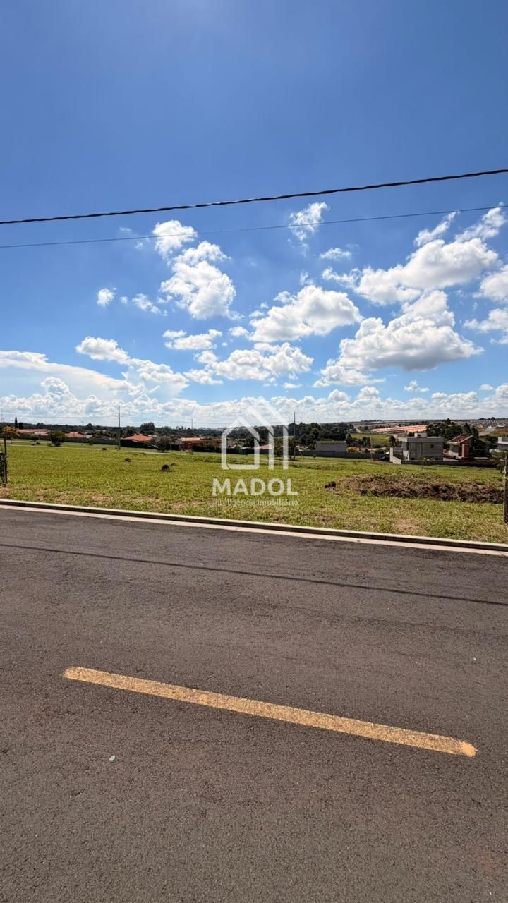 Terreno/Área à venda em Uvaranas, Ponta Grossa — Portal Chave Fácil