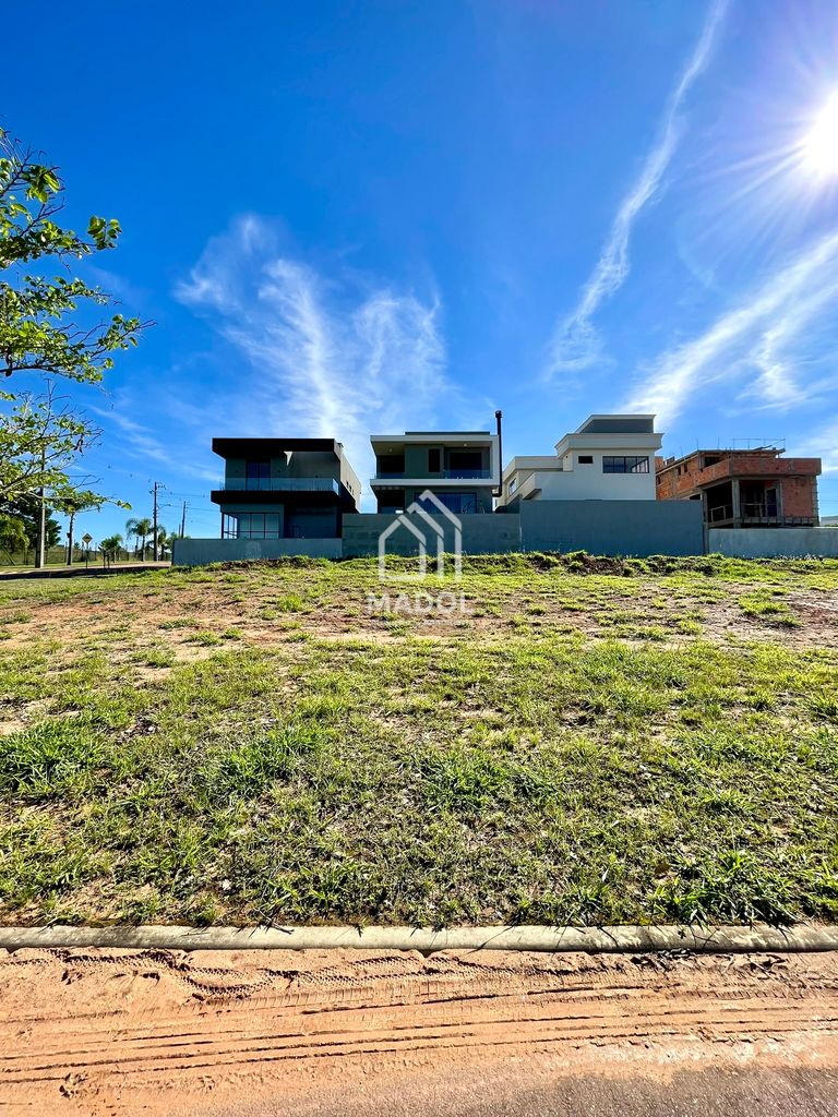 Terreno/Área à venda em Jardim Carvalho, Ponta Grossa — Portal Chave Fácil