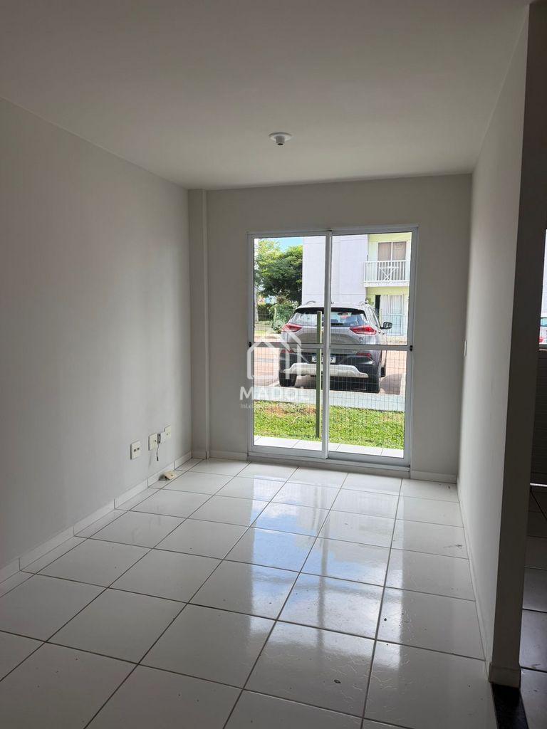 Apartamento à venda em Uvaranas, Ponta Grossa — Portal Chave Fácil