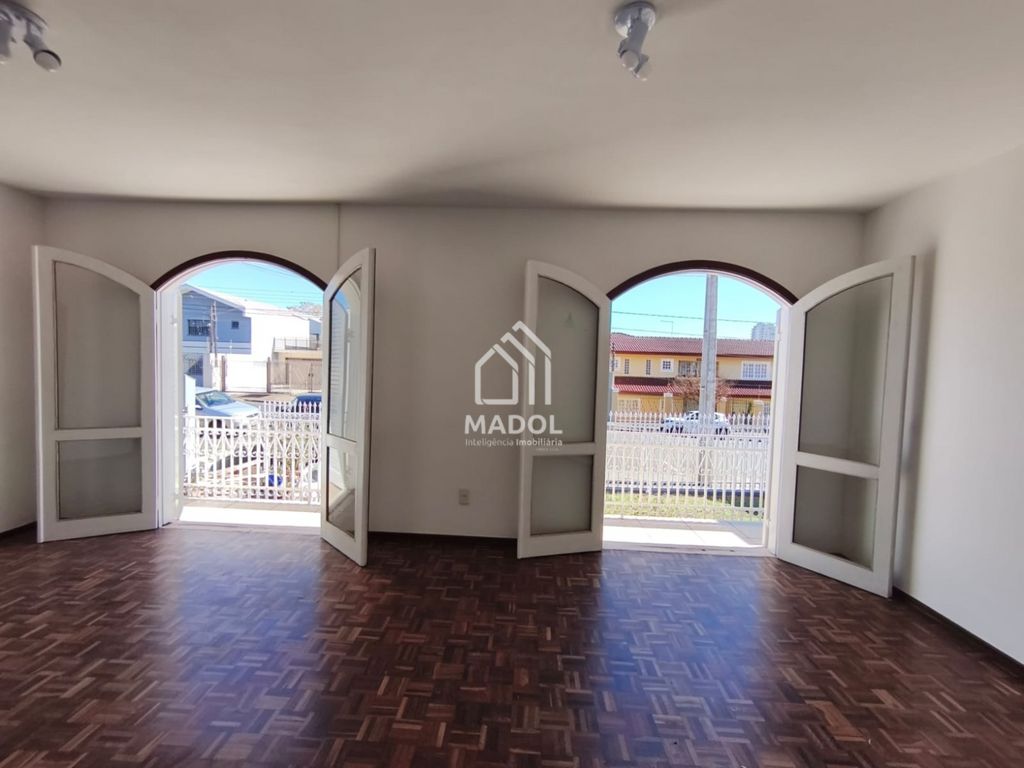Casa para alugar em Jardim Carvalho, Ponta Grossa — Portal Chave Fácil