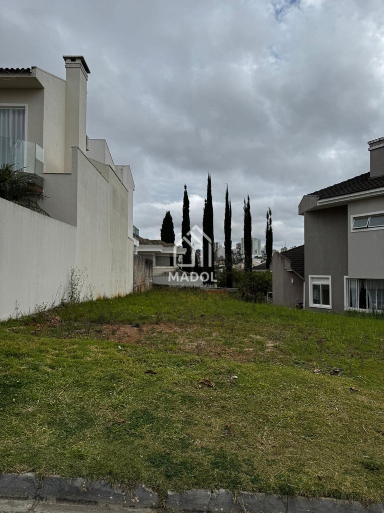 Terreno/Área à venda em Olarias, Ponta Grossa — Portal Chave Fácil