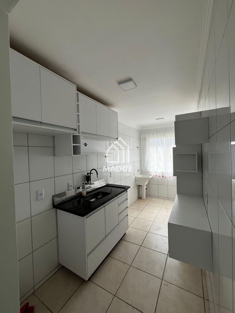 Apartamento à venda em Uvaranas, Ponta Grossa — Portal Chave Fácil