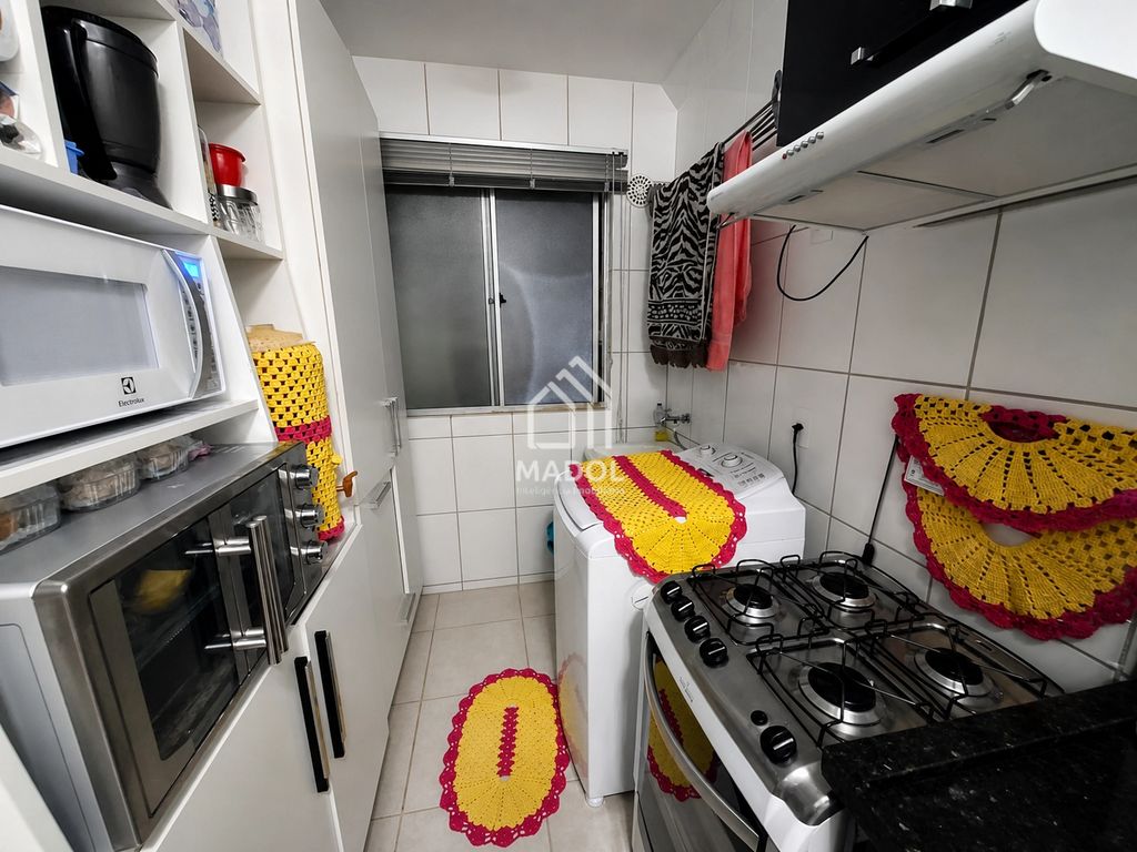 Apartamento à venda em Uvaranas, Ponta Grossa — Portal Chave Fácil