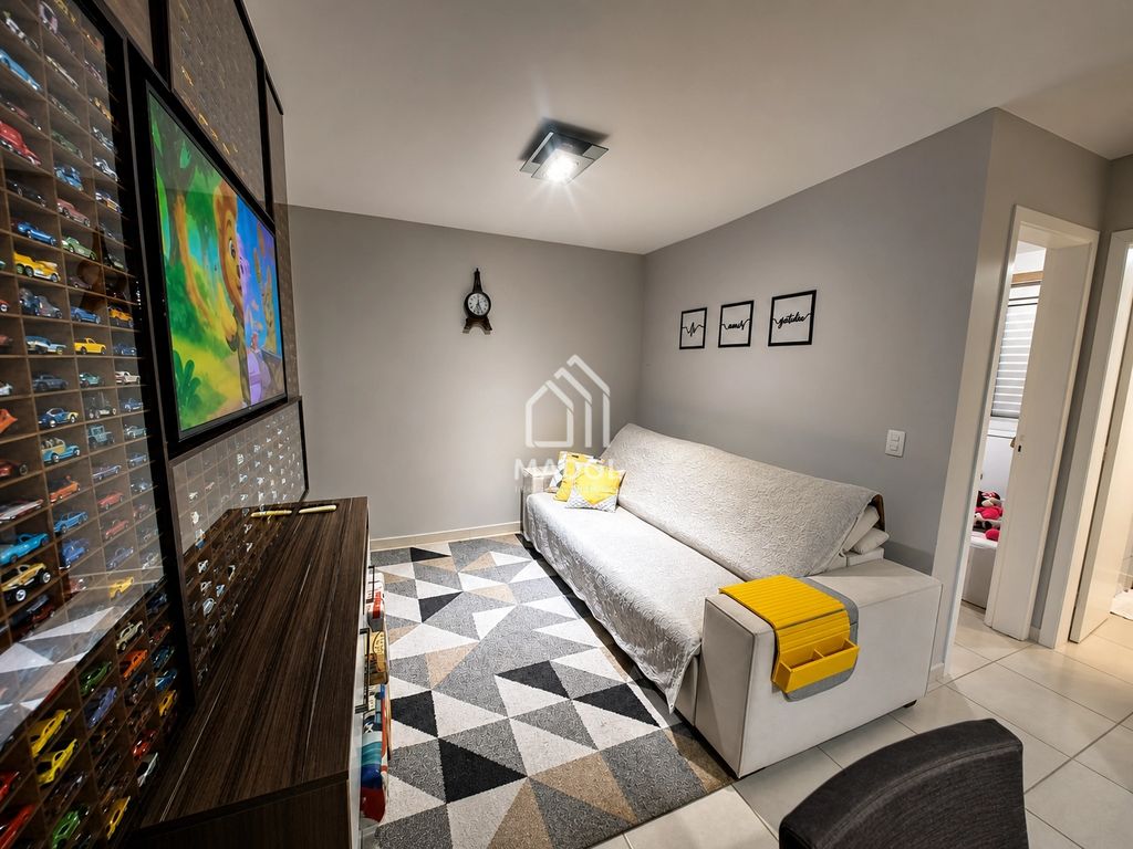 Apartamento à venda em Uvaranas, Ponta Grossa — Portal Chave Fácil