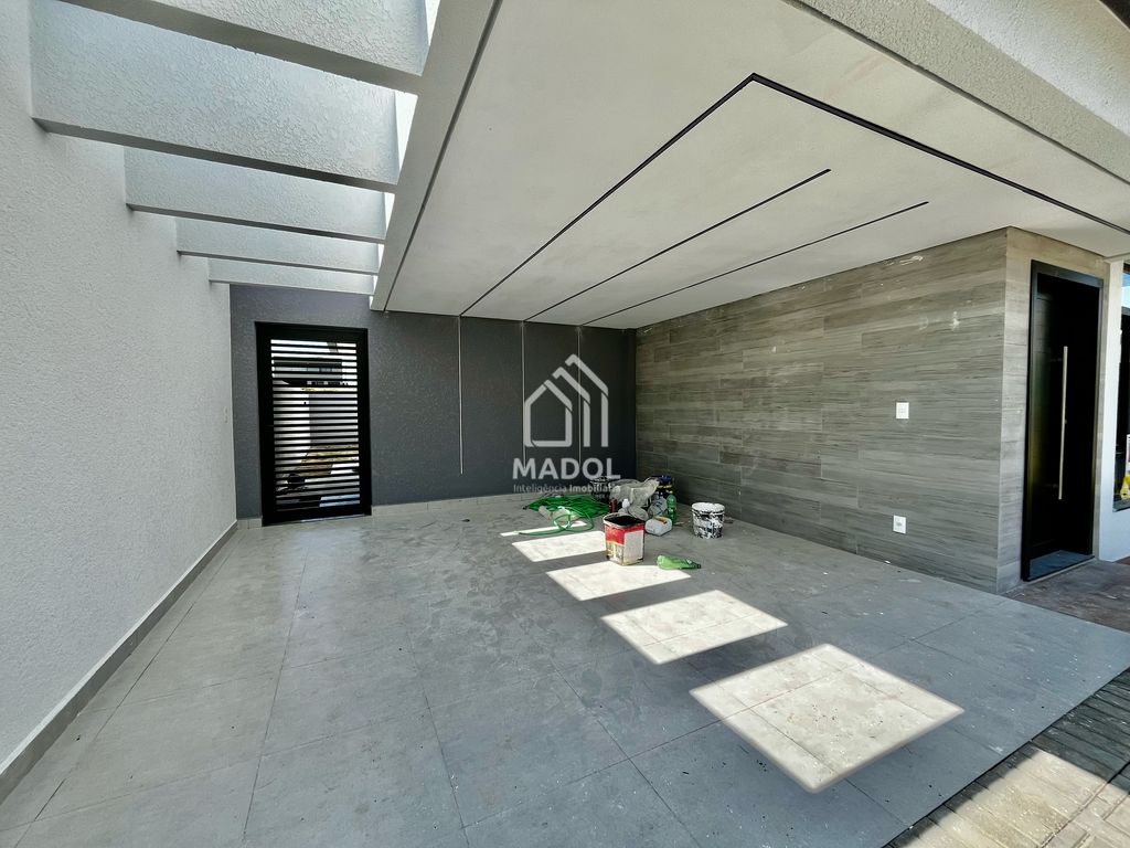 Casa à venda em Colônia Dona Luiza, Ponta Grossa — Portal Chave Fácil