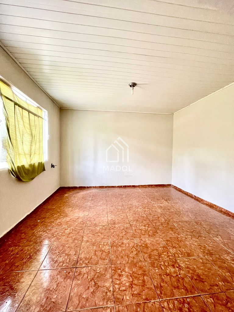 Casa à venda em Uvaranas, Ponta Grossa — Portal Chave Fácil