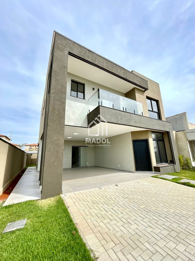 Casa à venda em Uvaranas, Ponta Grossa — Portal Chave Fácil