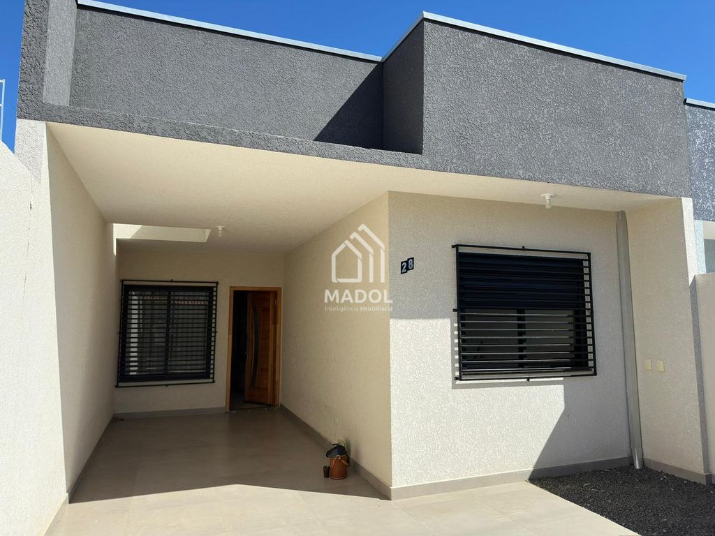 Casa à venda em Uvaranas, Ponta Grossa — Portal Chave Fácil