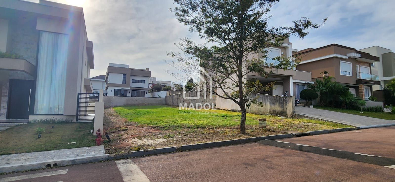 Terreno/Área à venda em Jardim Carvalho, Ponta Grossa — Portal Chave Fácil