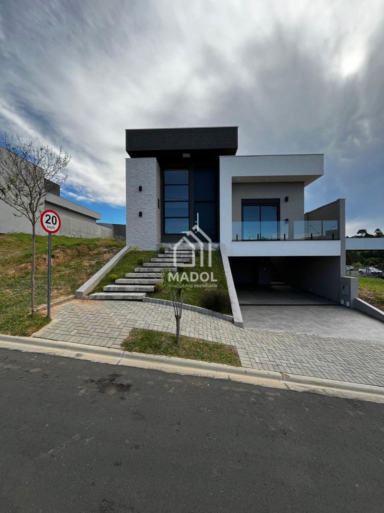 Casa à venda em Orfãs, Ponta Grossa — Portal Chave Fácil