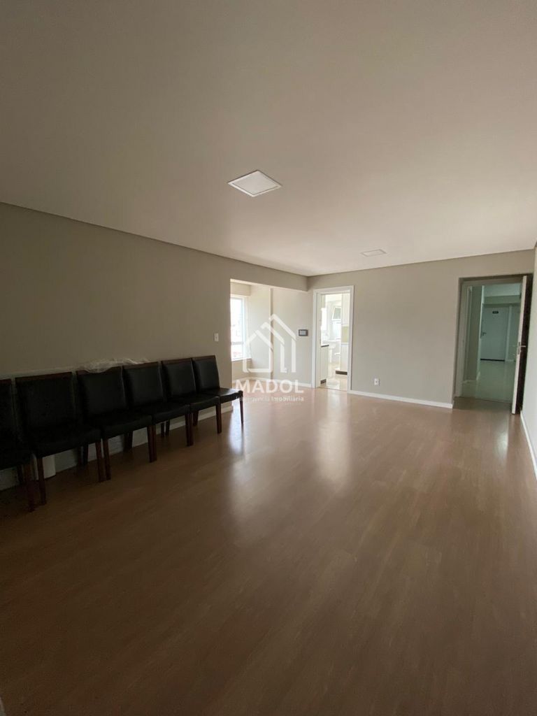 Apartamento à venda em Centro, Ponta Grossa — Portal Chave Fácil