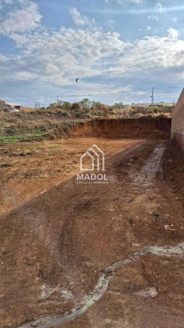 Terreno/Área à venda em Cará-cará, Ponta Grossa — Portal Chave Fácil