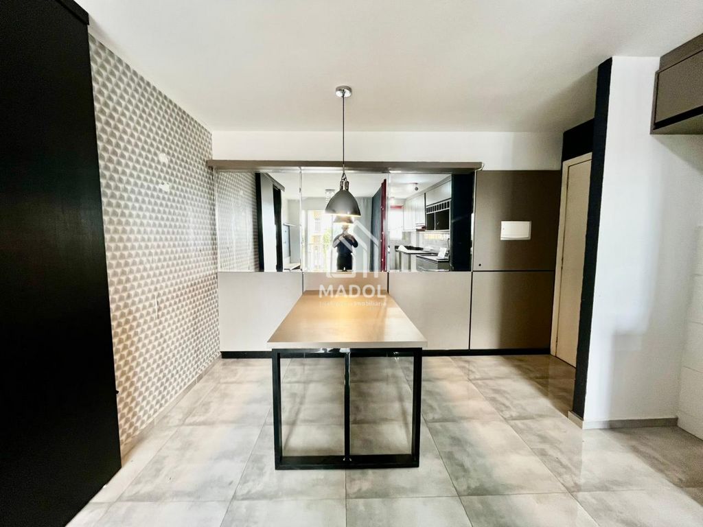 Apartamento à venda em Uvaranas, Ponta Grossa — Portal Chave Fácil