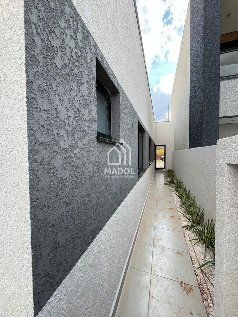 Casa à venda em Contorno, Ponta Grossa — Portal Chave Fácil