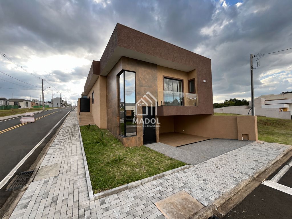 Casa à venda em Contorno, Ponta Grossa — Portal Chave Fácil