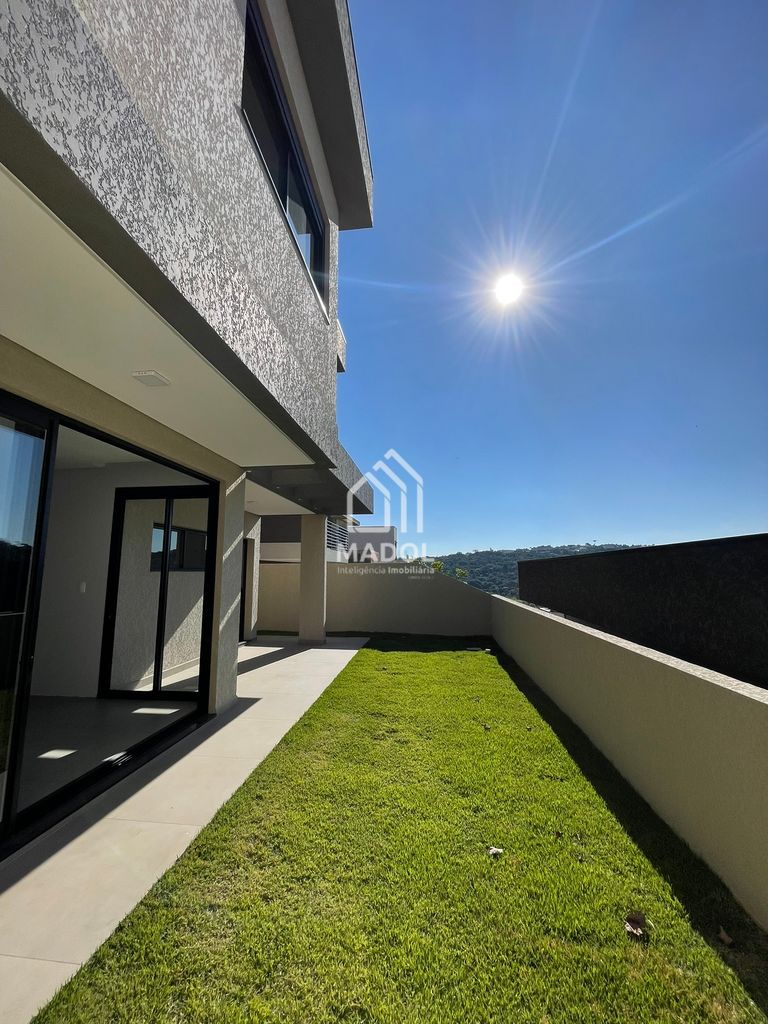 Casa à venda em Oficinas, Ponta Grossa — Portal Chave Fácil