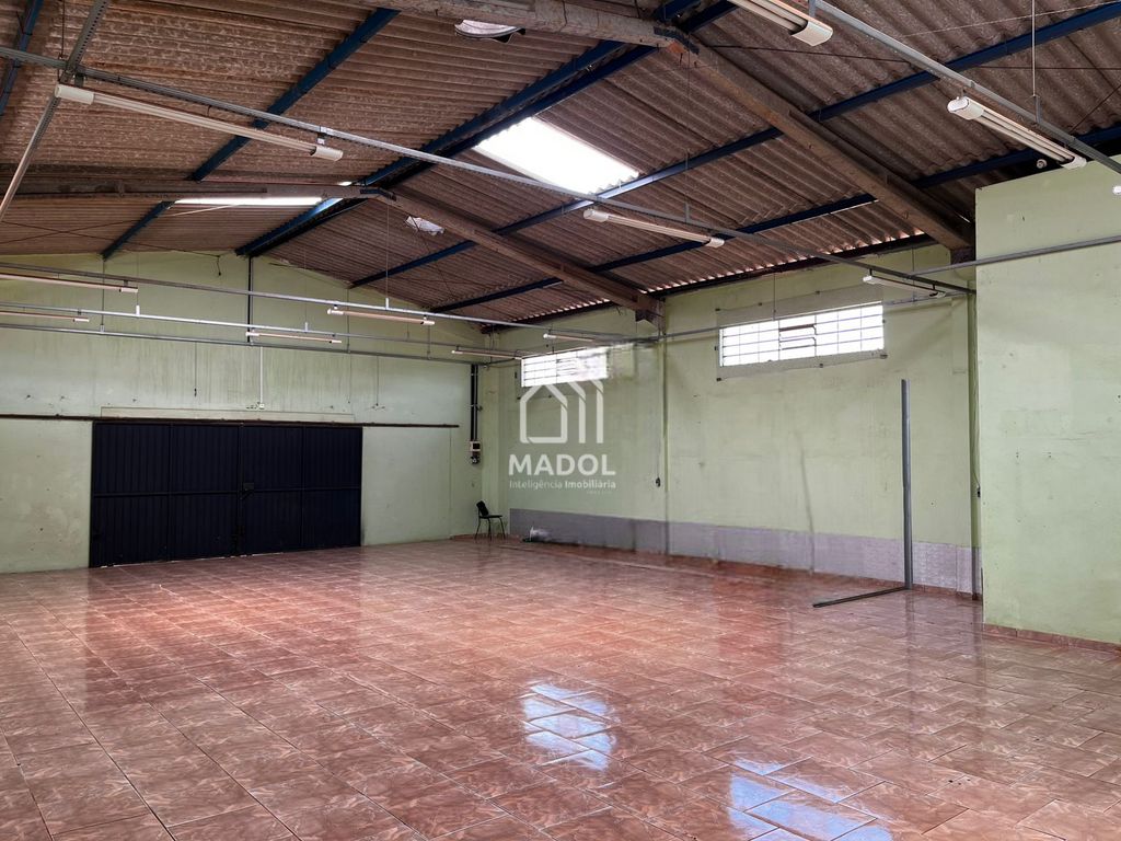 Barracão/Galpão para alugar em Cará-cará, Ponta Grossa — Portal Chave Fácil