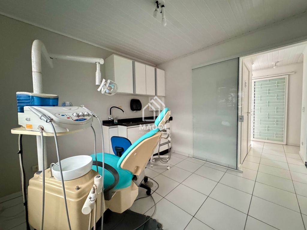 Sala/Conjunto Comercial para alugar em Uvaranas, Ponta Grossa — Portal Chave Fácil