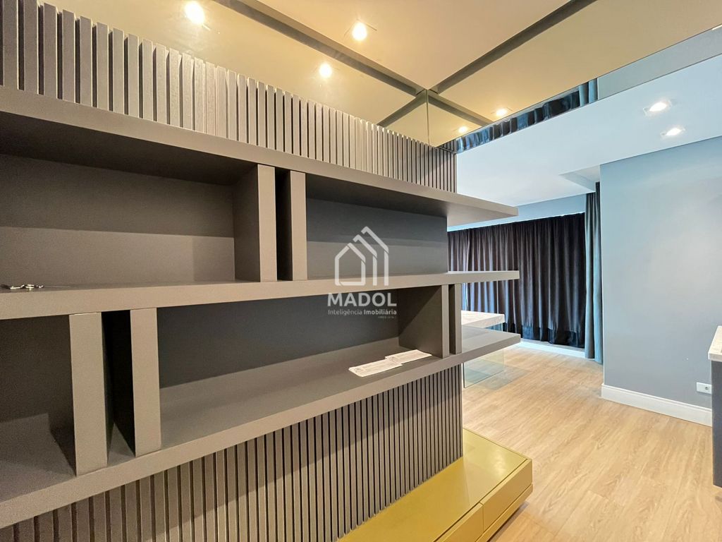 Sala/Conjunto Comercial à venda e para alugar em Centro, Ponta Grossa — Portal Chave Fácil