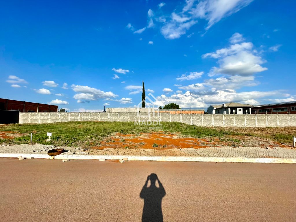 Terreno/Área à venda em Uvaranas, Ponta Grossa — Portal Chave Fácil