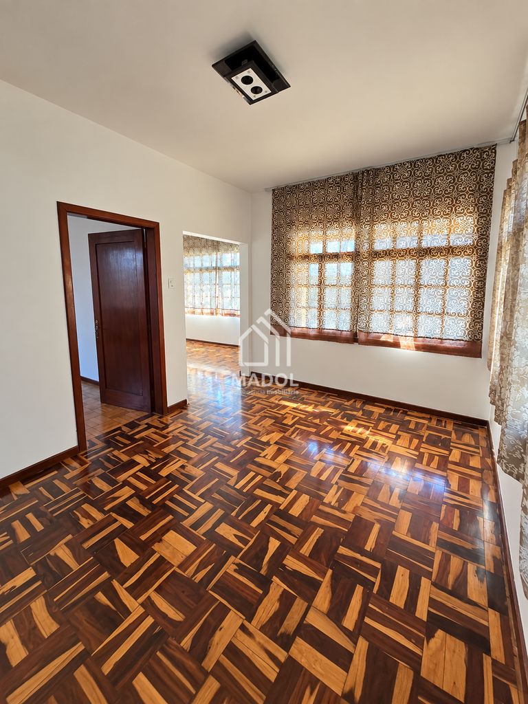 Casa para alugar em Centro, Ponta Grossa — Portal Chave Fácil