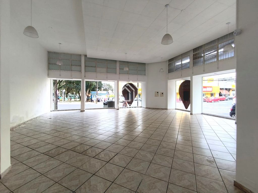 Casa comercial para alugar em Centro, Ponta Grossa — Portal Chave Fácil
