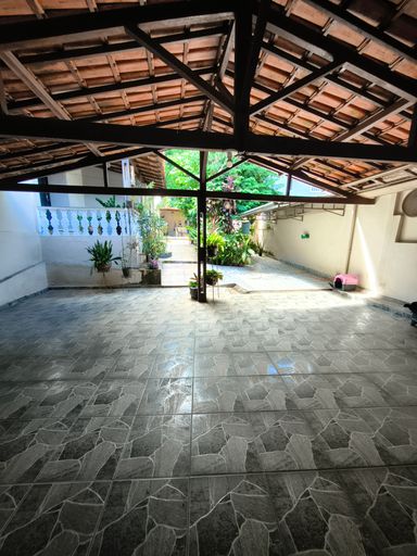 garagem coberta