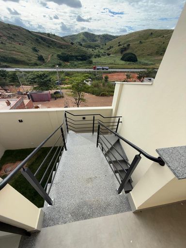 escada de acesso subsolo
