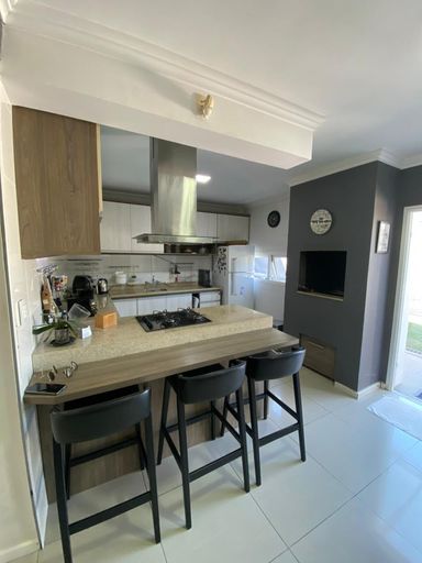 cozinha com churrasqueira