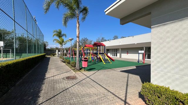 Playground e academia