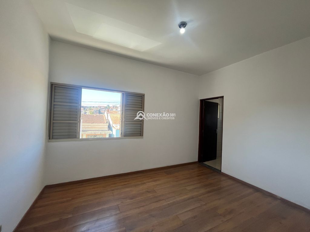 Casa para Alugar no Centro de Cambuí/MG – A apenas Uma Quadra da Praça Matriz — foto 15