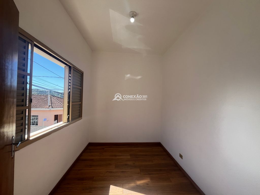 Casa para Alugar no Centro de Cambuí/MG – A apenas Uma Quadra da Praça Matriz — foto 21