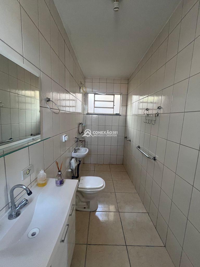 Casa para Alugar no Centro de Cambuí/MG – A apenas Uma Quadra da Praça Matriz — foto 16