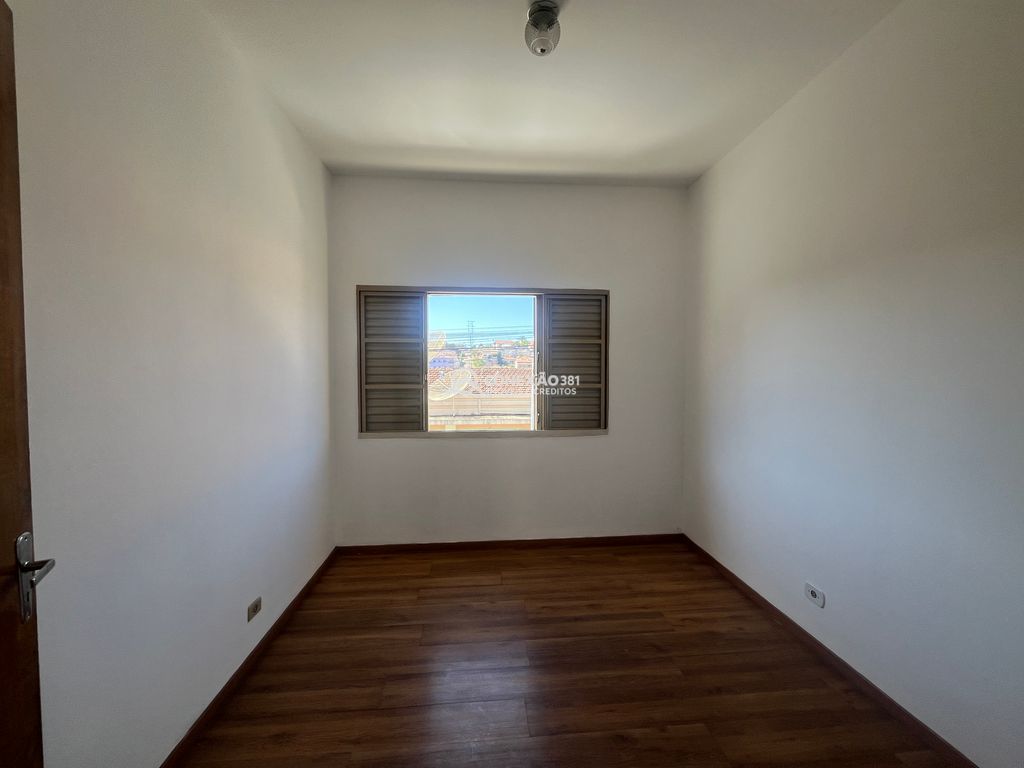 Casa para Alugar no Centro de Cambuí/MG – A apenas Uma Quadra da Praça Matriz — foto 19