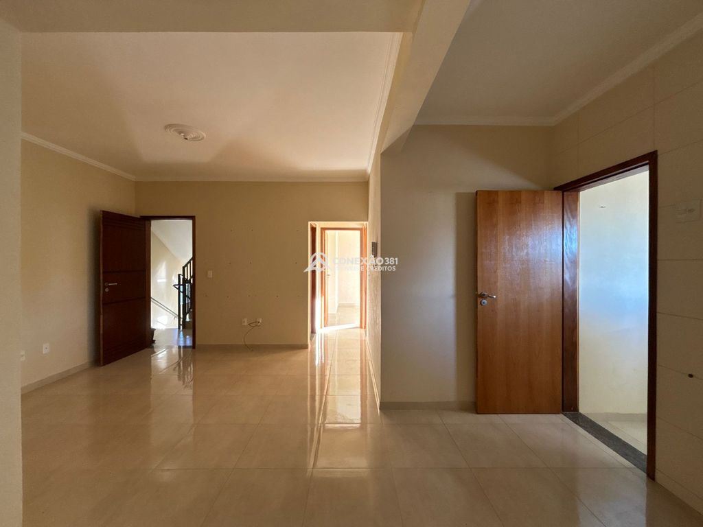 Apartamento para Locação em Cambuí, MG