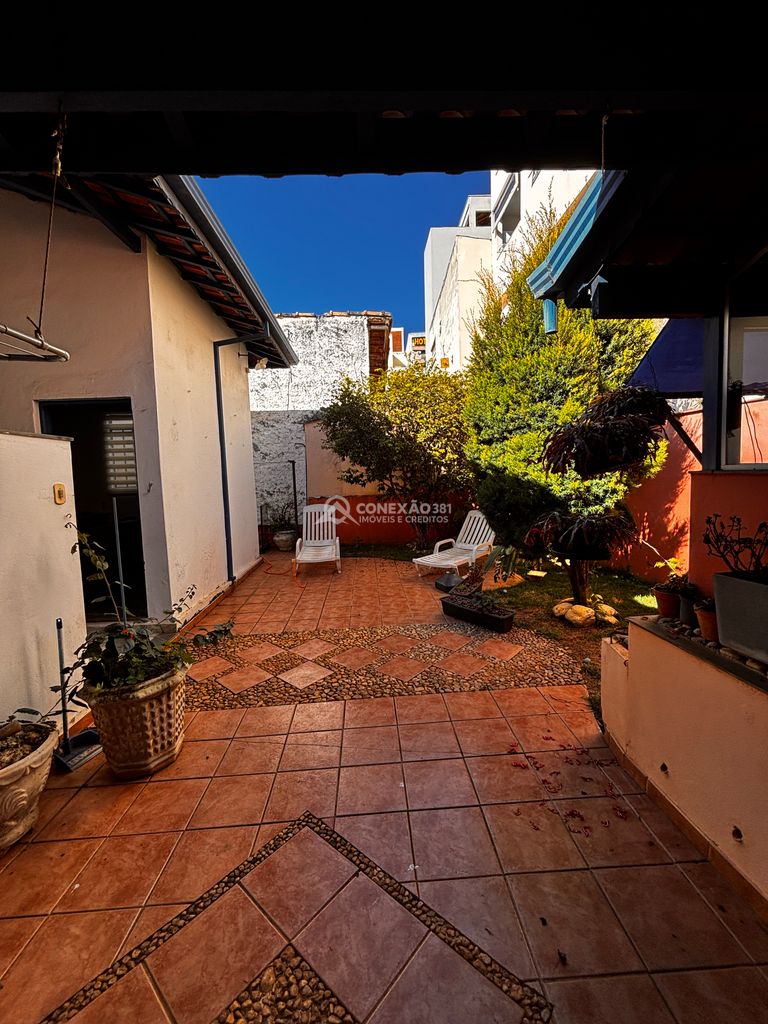 Casa Comercial para Alugar em Cambuí/MG — foto 11