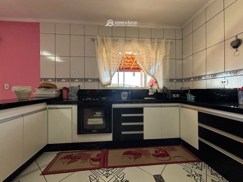 Casa à Venda em Córrego do Bom Jesus, MG — foto 8