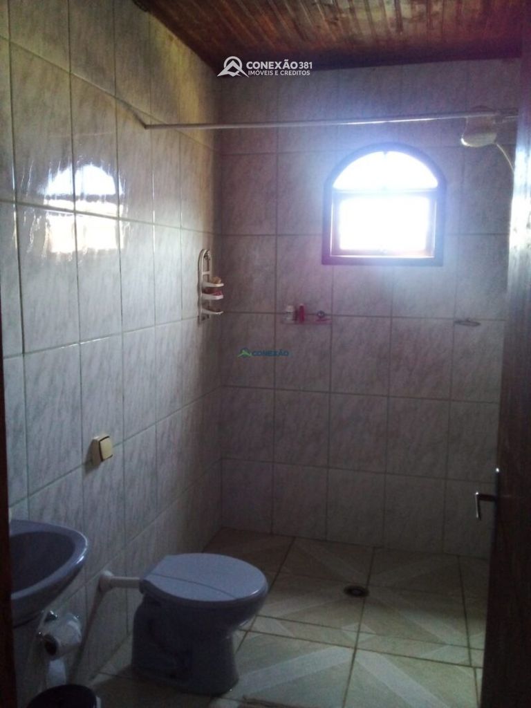 Chácara à Venda em Munhoz, MG — foto 12