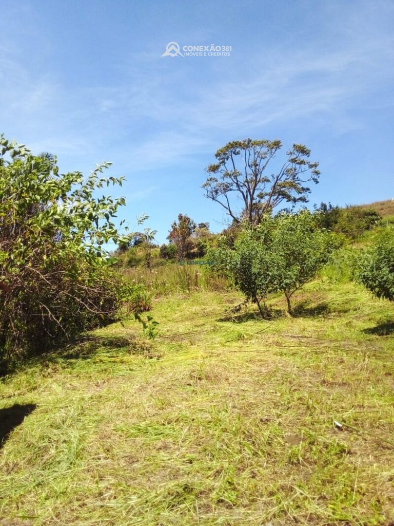 Chácara à Venda em Munhoz, MG — foto 16