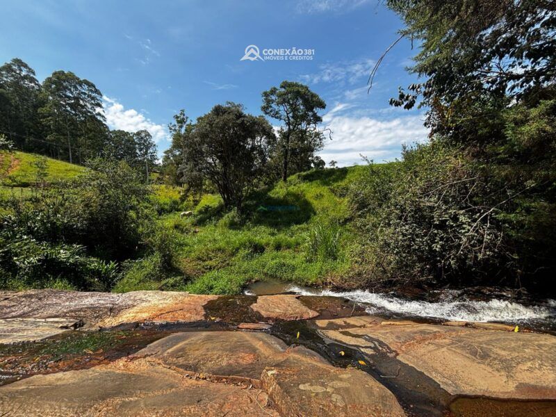 Chácara com duas casas de morada à venda em Camanducaia, MG — foto 13