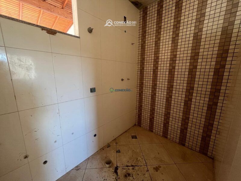 Casa em fase de acabamento á Venda em Cambuí, MG — foto 13