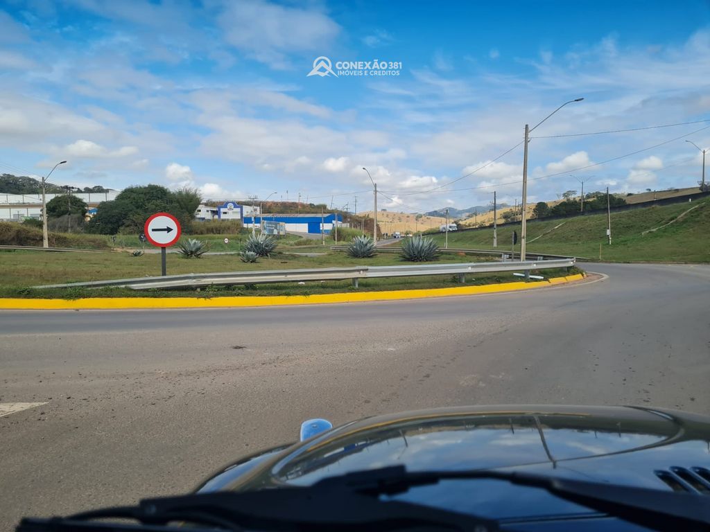 Galpão Industrial e Logístico de 800m² para alugar em Cambuí/MG — foto 4