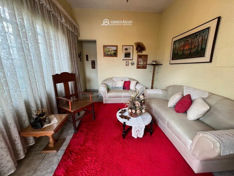 Sobrado com Ponto Comercial à Venda em Cambuí, MG — foto 17