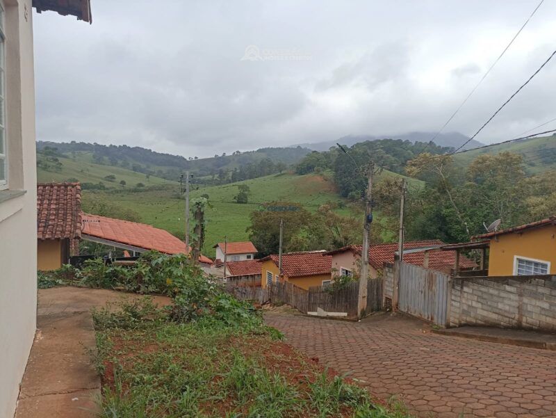 Casa à venda no Córrego do Bom Jesus, MG — foto 5