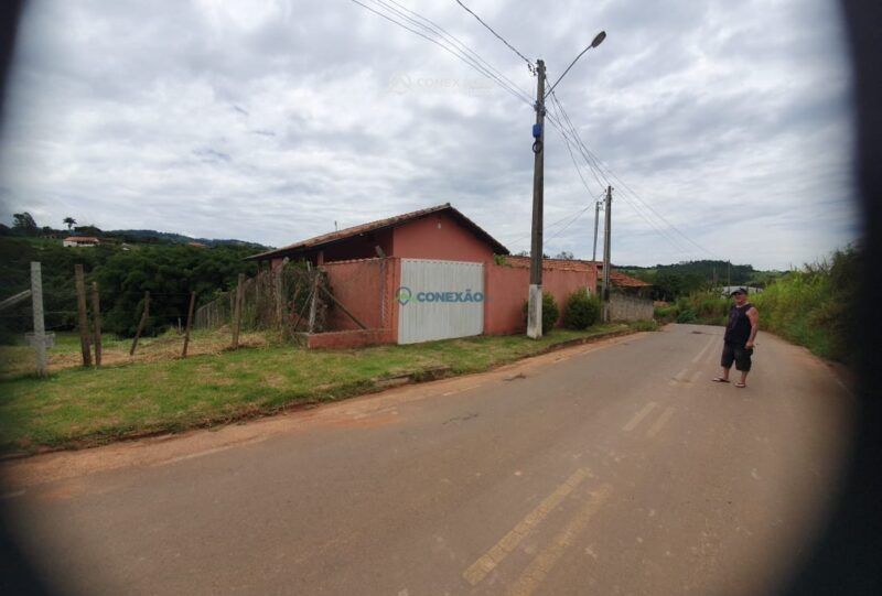 Casa à venda em Cambuí, no Bairro Rio do Peixe MG — foto 4