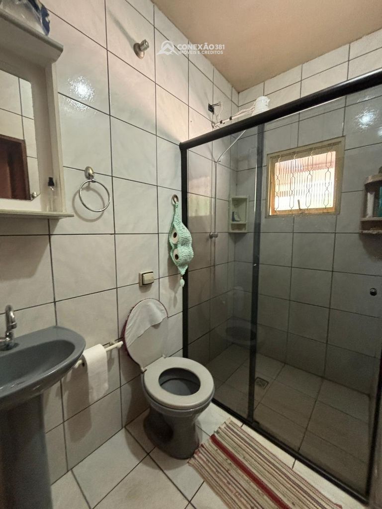 Casa à Venda no Centro de Cambuí, MG — foto 4